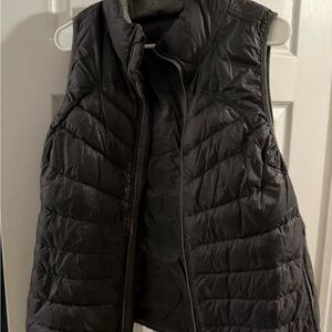 Tangerine Women's Dark Gray Quilted Vest